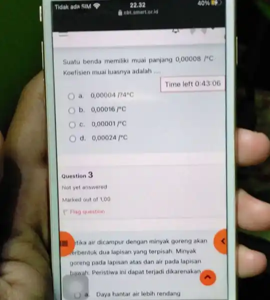 Suatu benda memiliki muai panjang 0,00008/^circ C Koefisien muai luasnya adalah __ a. 0,00004/?4^circ C b. 0,00016/^circ C C. 0,00001/^circ C d. 0,00024/^circ C