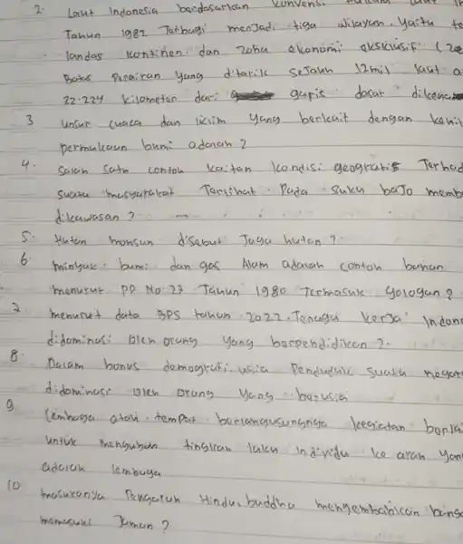 2. layt Indonesia bandasarkan Tahun log_(82) Tarbagi menJadi figa wilayan,yaitu to landas konation."dan zoha elconomi Bats Perairan yang ditarik SeTauh J2mil laut a 22